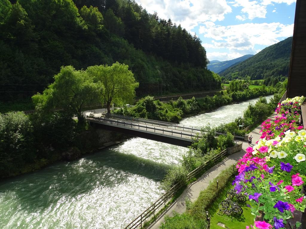 River Hotel Post Chienes Εξωτερικό φωτογραφία