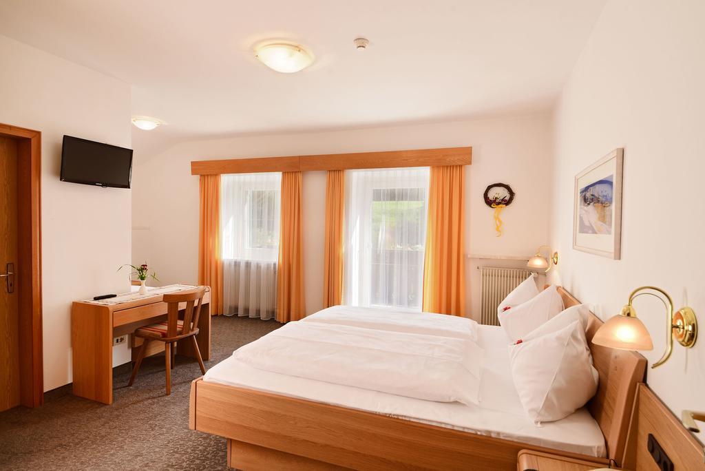 River Hotel Post Chienes Εξωτερικό φωτογραφία